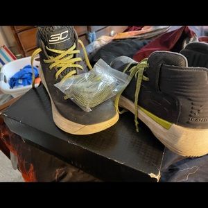 Used old basketball shoes. Stephen curry basketball shoes